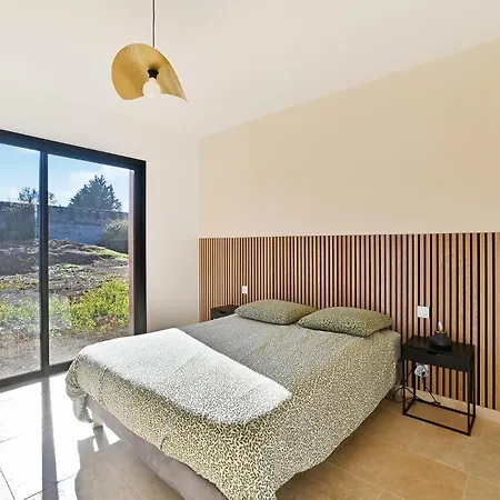 In Les Plans * Les Plans (Gard)