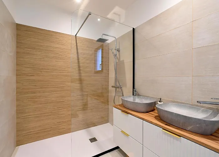 펜션 In Les Plans *